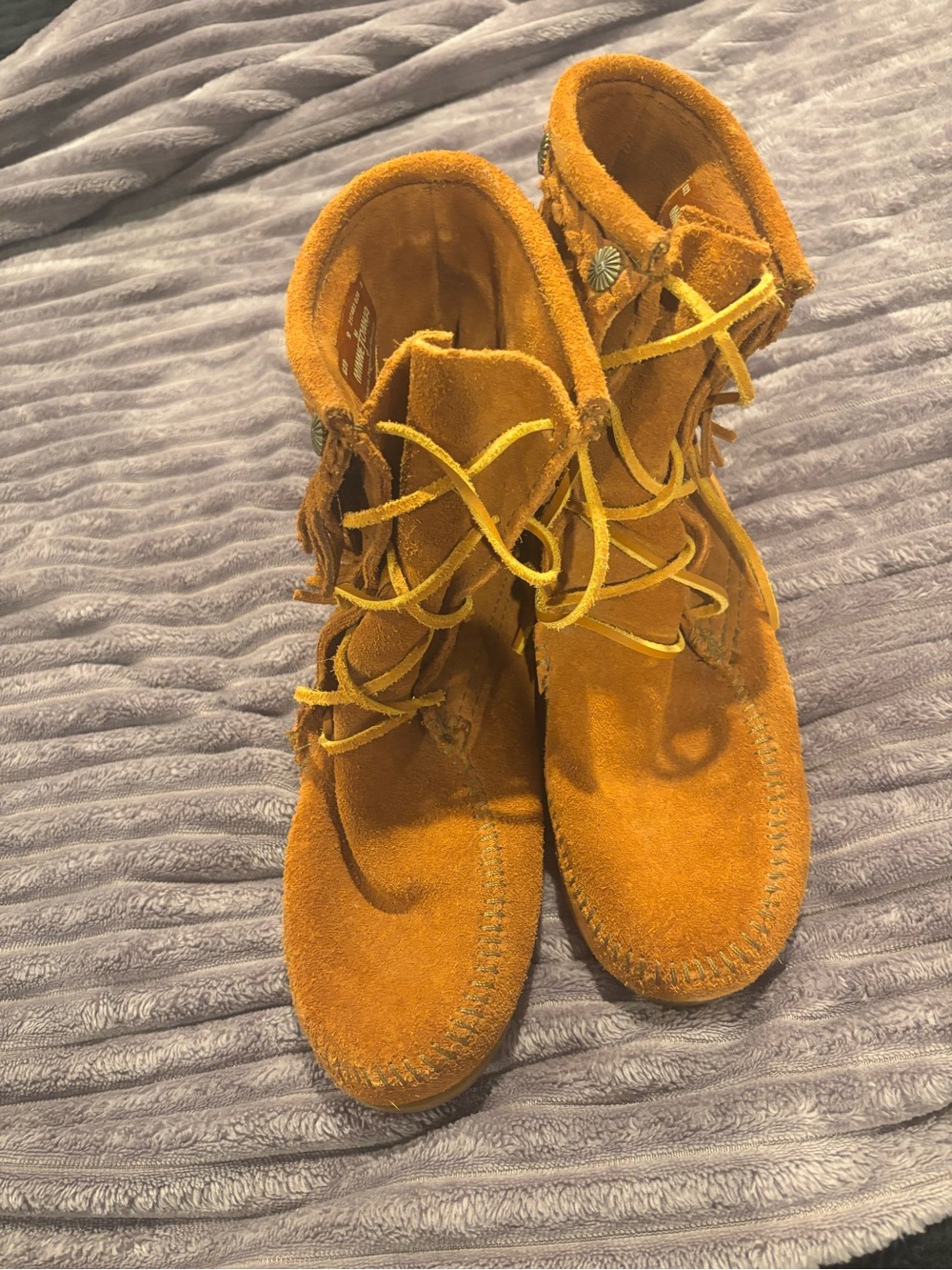 Minnetonka Rust Suede Fringe Moccasin Boot - Picture 2 of 2